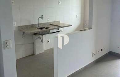 Imagem: O apartamento possui 2 Dormitórios, 2 Banheiros, 2 Vagas na