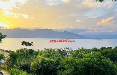 Imagem: O terreno à venda possui 1029m² de Área e está localizado