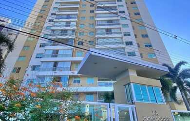 Imagem: O apartamento possui 4 Dormitórios, 5 Banheiros, 2 Vagas na