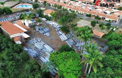 Imagem: O terreno possui 4.308m² de Área e está localizado em Betel