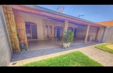 Imagem: A chácara possui 300m² de Área e está localizado em Sabaúna