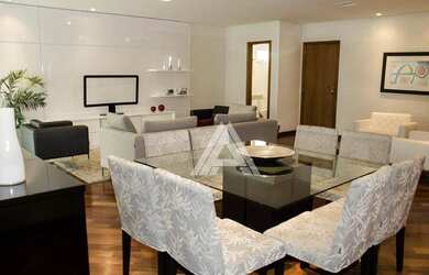 Imagem: O apartamento possui 3 Dormitórios, 4 Banheiros, 3 Vagas na