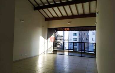 Imagem: A casa possui 5 Dormitórios, 5 Banheiros, 3 Vagas na garagem