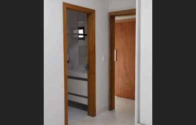 Imagem 9: Excelente Residência - Condomínio Village Damnha RP III