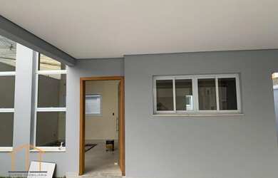 Imagem: A casa possui 3 Dormitórios, 2 Banheiros, 118m² de Área e