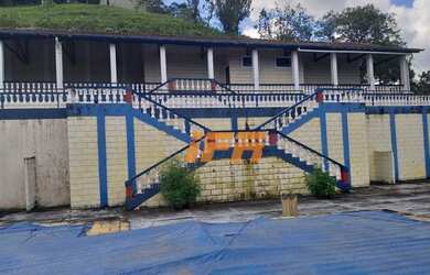 Imagem: A chácara possui 715m² de Área e está localizado em Santo