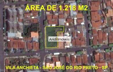Imagem: O terreno possui 1218m² de Área e está localizado em Vila