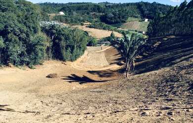 Imagem: A chácara possui 1.500m² de Área e está localizado em Santa