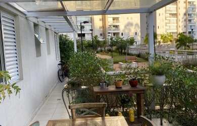 Imagem: O apartamento possui 3 Dormitórios, 2 Banheiros, 2 Vagas na