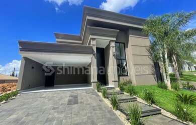 Imagem: A casa em condomínio possui 3 Dormitórios, 5 Banheiros, 4