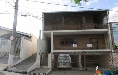 Imagem 1: Linda Casa. Churrasqueira, 250m² de Área, 5 Vagas na garageme3 Dormitórios