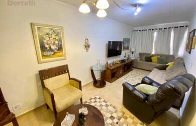 Imagem: A casa possui 3 Dormitórios, 3 Banheiros, 2 Vagas na garagem