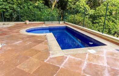 Imagem 4: Casa de condomínio para venda tem 361 metros quadrados!