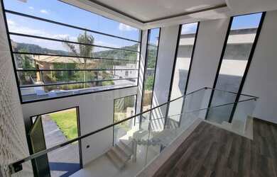 Imagem 9: Casa com piscina para venda no Tamboré 11, Casa para venda em Santana...