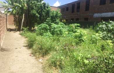 Imagem: O terreno possui 384m² de Área e está localizado em Portal