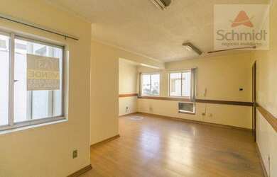 Imagem: O depósito possui 31m² de Área e está localizado em Centro