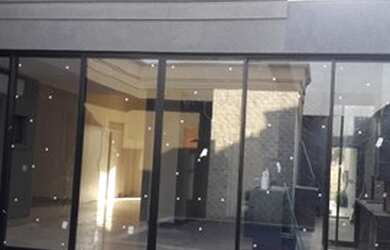 Imagem: A casa em condomínio possui 3 Dormitórios, 5 Banheiros, 4