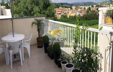 Imagem: O apartamento na cobertura possui 3 Dormitórios, 2 Banheiros