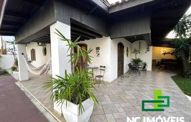 Imagem 10: Venda Ampla Casa no Bairro Indaiá em Caraguatatuba