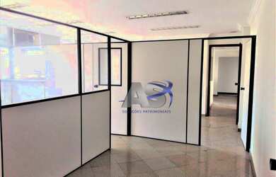 Imagem 1: Conjunto, 300 m² - venda por R$ 2.438.000,01 ou aluguel por R$ 19.035,37/mês...