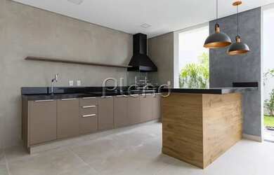 Imagem 10: Venda Casa com 265,62 metroQuadrado, 3 dormitório s , 2 vaga s . Swiss...