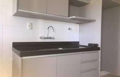 Imagem: O apartamento possui 3 Dormitórios, 2 Banheiros, 2 Vagas na