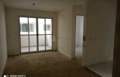 Imagem: O apartamento possui 3 Dormitórios, 2 Banheiros, 1 Vaga na