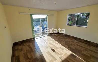 Imagem: A casa possui 2 Dormitórios, 1 Banheiro, 1 Vaga na garagem