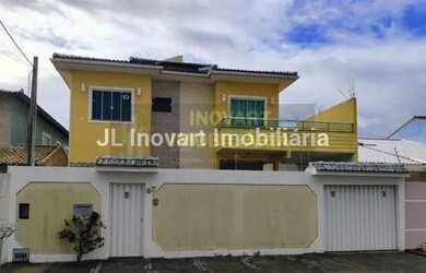 Imagem: A casa possui 5 Dormitórios, 4 Banheiros, 2 Vagas na garagem