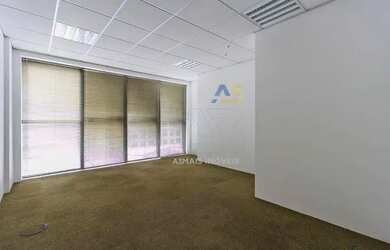 Imagem: O depósito possui 29m² de Área e está localizado em Centro