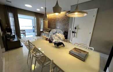 Imagem: O apartamento possui 3 Dormitórios, 3 Banheiros, 2 Vagas na