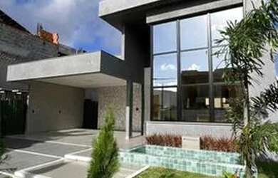 Imagem: A casa possui 3 Dormitórios, 3 Banheiros, 2 Vagas na garagem