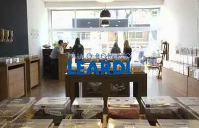 Imagem: O depósito possui 180m² de Área e está localizado em Ipiranga