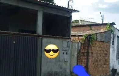 Imagem: A casa possui 1 Dormitório, 2 Banheiros, 1 Vaga na garagem