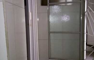 Imagem 8: Duplex 40m2 mobiliado, microondas, Wifi, garagem, só p/1 homem não fumante