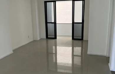 Imagem: O apartamento possui 3 Dormitórios, 3 Banheiros, 1 Vaga na