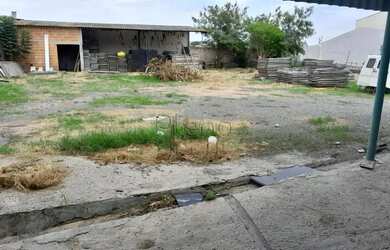 Imagem: O terreno possui 1.450m² de Área, Imóvel novo e está localizado