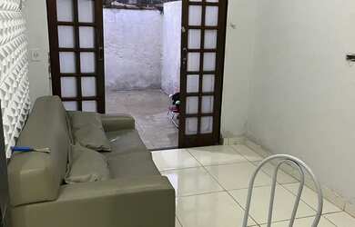 Imagem 3: Alugo casa fundos. Varanda, 1 Vaga na garageme1 Dormitório