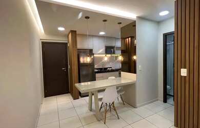 Imagem: O apartamento possui 1 Dormitório, 1 Banheiro, 1 Vaga na garagem