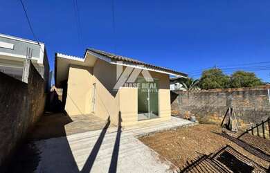 Imagem: A casa possui 3 Dormitórios, 1 Banheiro e 70m² de Área e