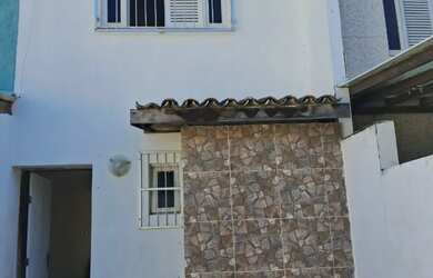 Imagem: A casa para alugar possui 2 Dormitórios, 1 Banheiro, 1 Vaga