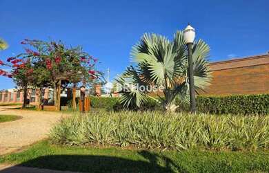 Imagem: O terreno possui 392m² de Área e está localizado em Setor