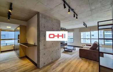 Imagem: O apartamento possui 1 Dormitório, 1 Banheiro, 1 Vaga na garagem