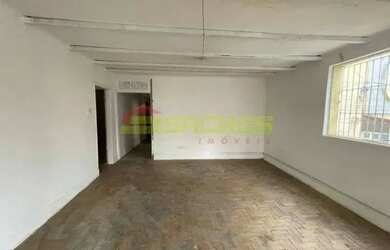 Imagem: A casa possui 2 Dormitórios, 1 Banheiro, 70m² de Área e