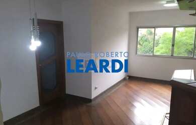 Imagem: O apartamento possui 3 Dormitórios, 3 Banheiros, 2 Vagas na