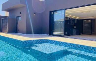 Imagem: A casa em condomínio possui 4 Dormitórios, 5 Banheiros, 5