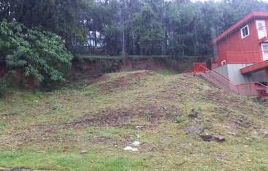 Imagem: O terreno possui 565m² de Área e está localizado em Gramado