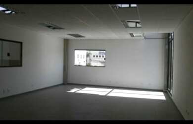 Imagem 4: Galpão/Depósito/Armazém para aluguel possui 750 metros quadrados