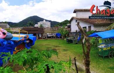 Imagem: O terreno possui 600m² de Área e está localizado em Martim