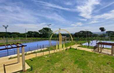 Imagem 12: MARAVILHOSO TERRENO ESQUINA PLANO - CONDOMÍNIO VILLENEUVE